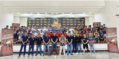 Chooks flies to another mission with sepak takraw on its wings.